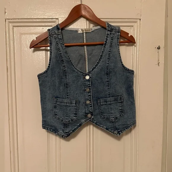 Light Denim Button top size small nwot - Picture 5 of 7